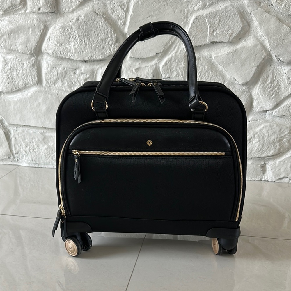 Black Rolling Women's Bag
